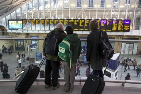 Passengers and London King's Cross station concourse (Photo Network Rail)